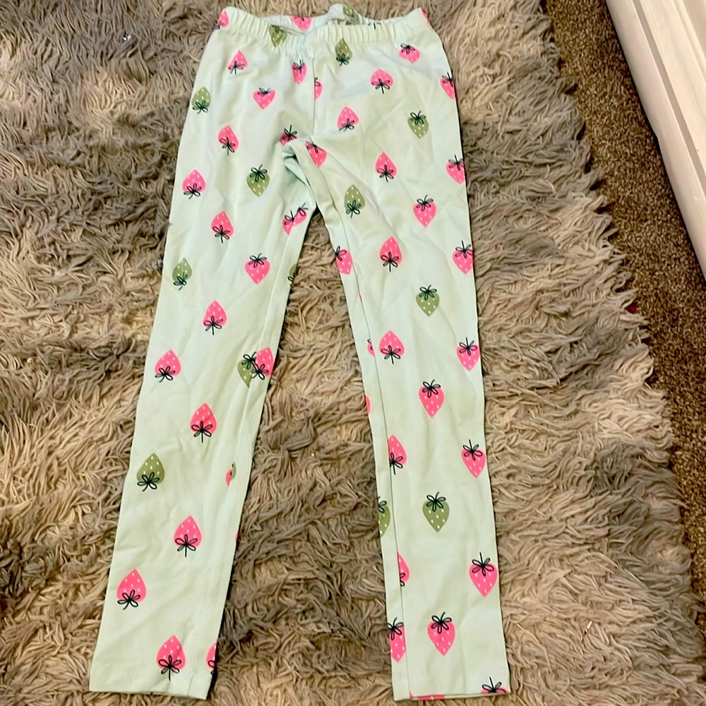 Girls size 8 Cat and Jack Leggings Strawberry NWOT